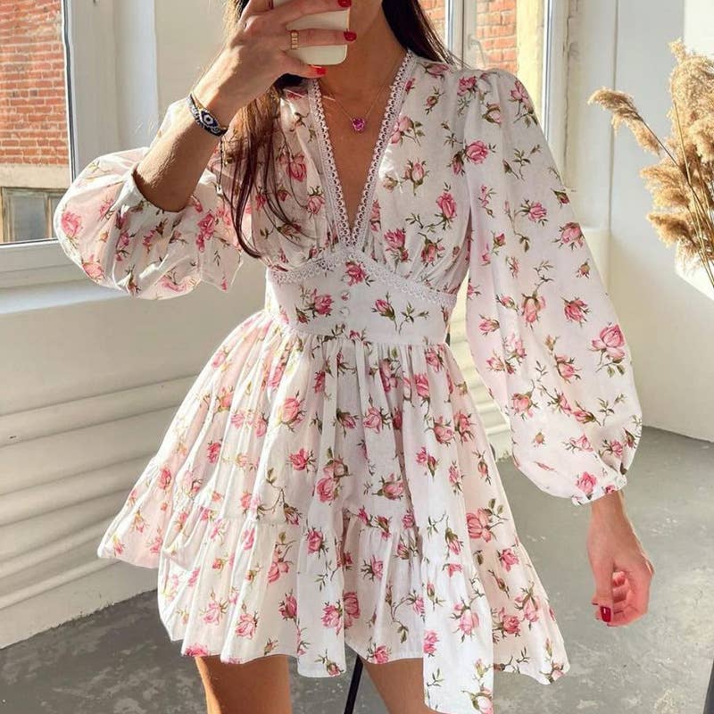 Sweet Floral Print V-Neck Lace Pleated Dress