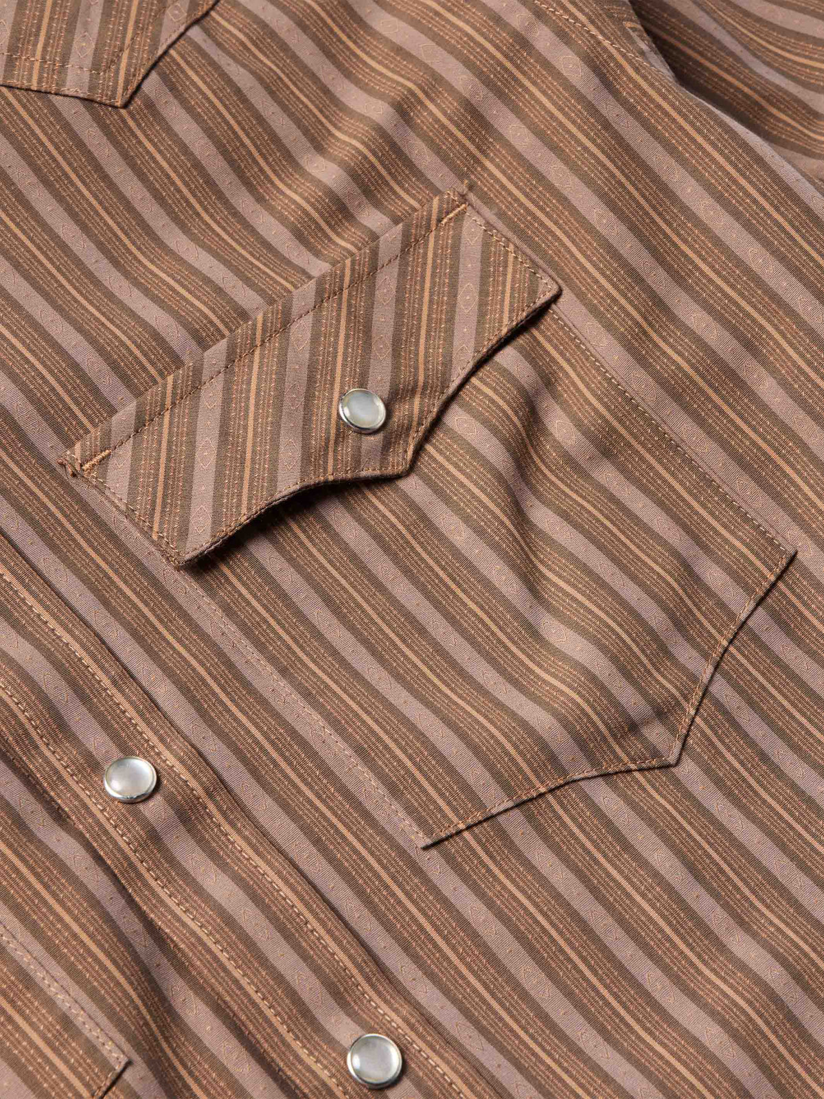 Classic Western Button Down With Snaps
