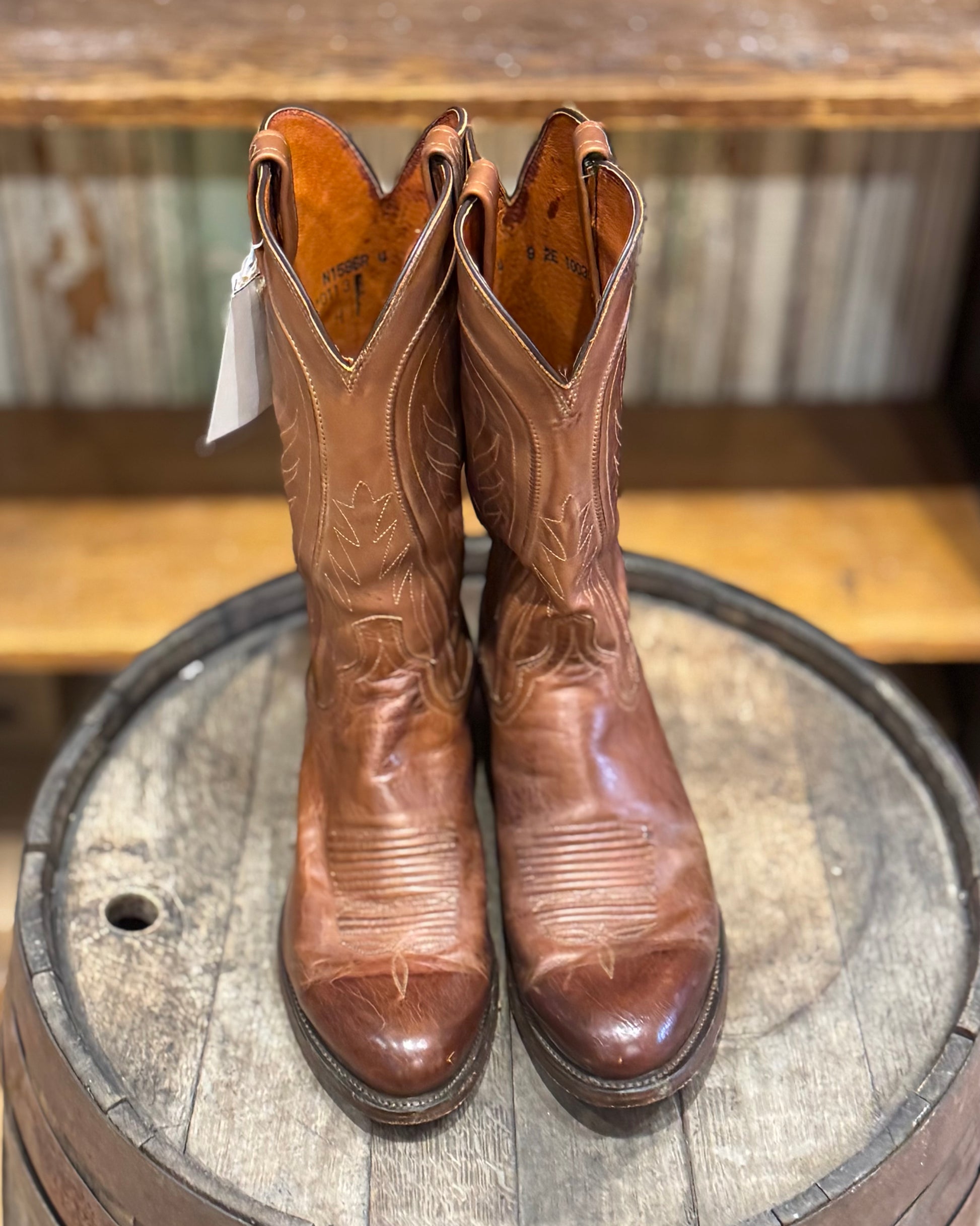 9 2E Mens Lucchese Boots