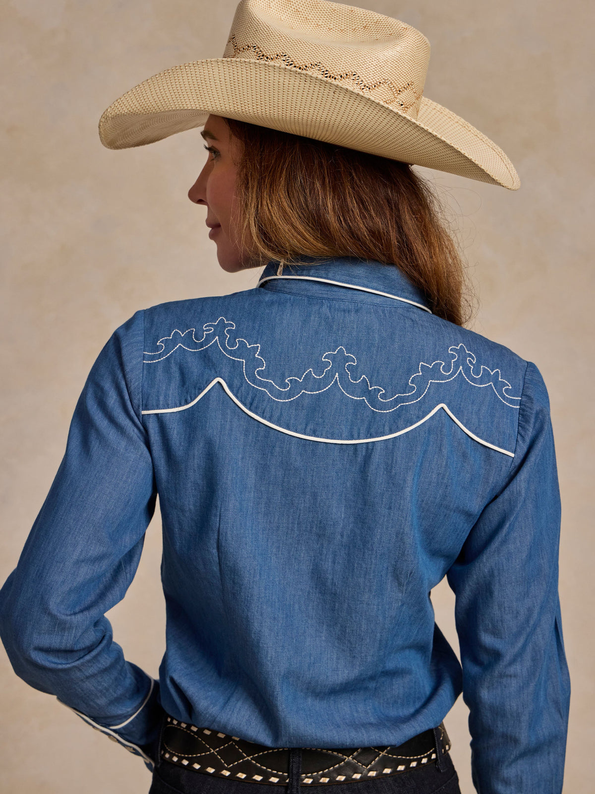 Women's Embroidered Dale Shirt