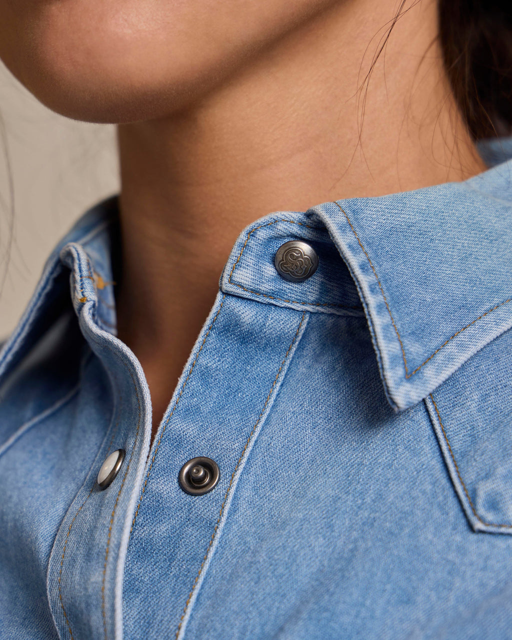 Women's Western Denim Pearl Snap