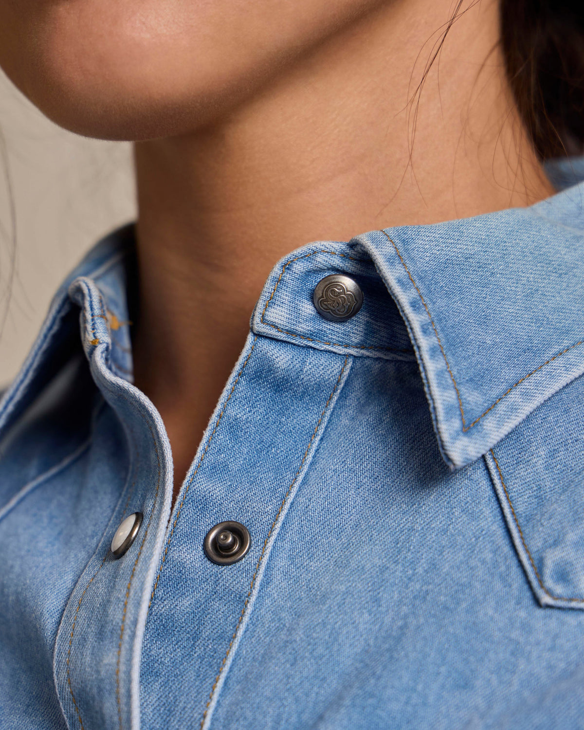 Women's Western Denim Pearl Snap